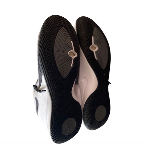 Nike Zoom Kyrie Flytrap III shoes JBY 11.23 sneakers white gray black - Picture 12 of 14